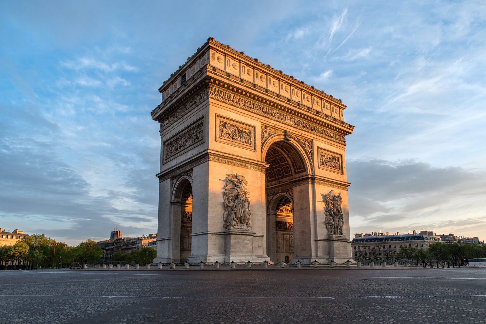 Arc de Triomphe Paris city at sunset – Arch of Triumph Arc de Triomphe Paris city at sunset - Arch of Triumph